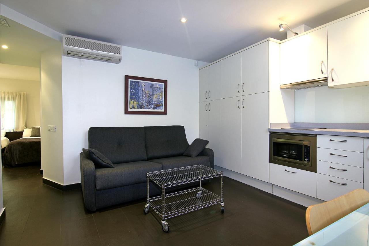 Classbedroom Born Apartments Barcelona Exterior photo